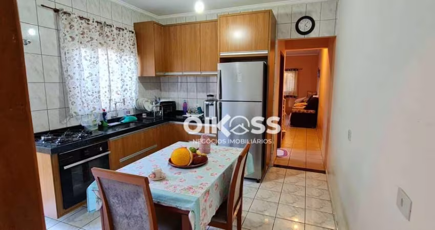 Casa à venda 3 dorm com suíte, 113 m² por R$ 620.000 - Jardim das Indústrias - São José dos Campos/SP
