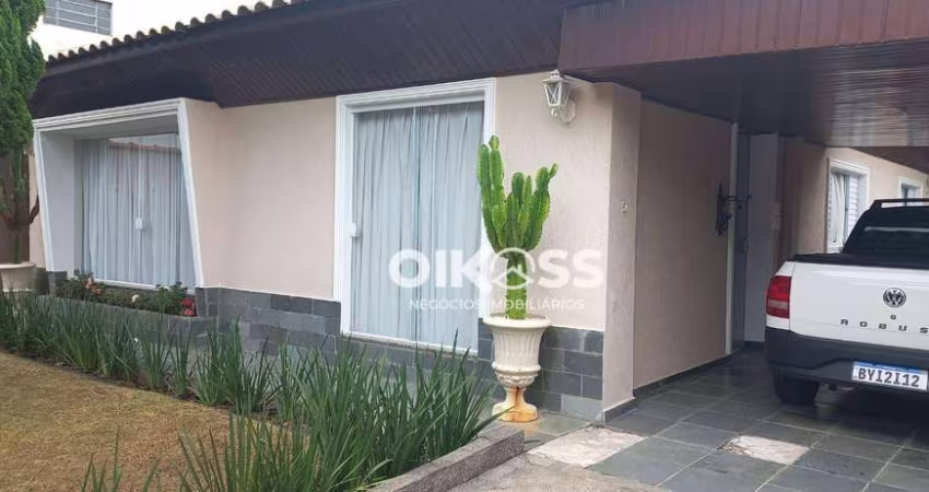 Casa com 3 dormitórios à venda, 220 m² por R$ 2.200.000,00 - Palmeiras de São José - São José dos Campos/SP