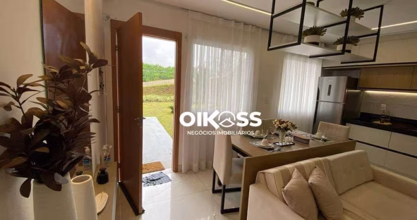 Sobrado com 3 dormitórios à venda, 74 m² por R$ 307.000,00 - Eugênio de Melo - São José dos Campos/SP