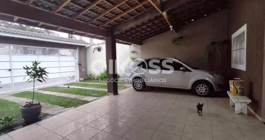 Casa com 3 dormitórios à venda, 220 m² por r$ 700.000,00 - villa branca - jacareí/sp
