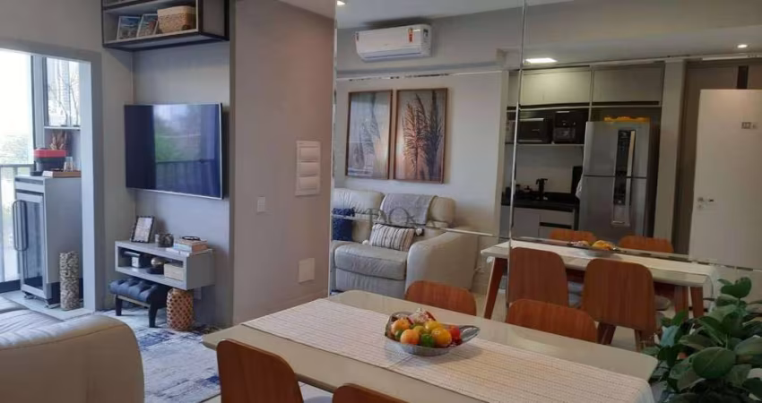Apartamento com 2 dormitórios à venda, 55 m² por R$ 490.000,00 - Parque Campolim - Sorocaba/SP