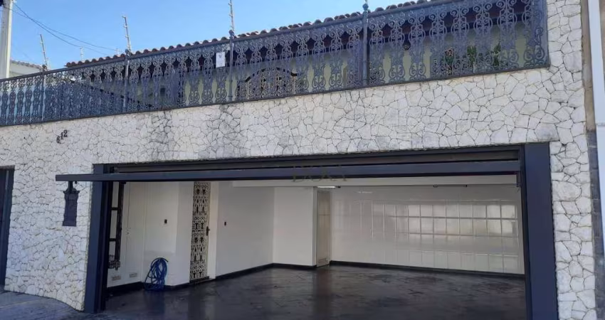 Casa com 3 dormitórios,2 suites à venda, 250 m² por R$ 720.000 - Vila Trujillo - Sorocaba/SP