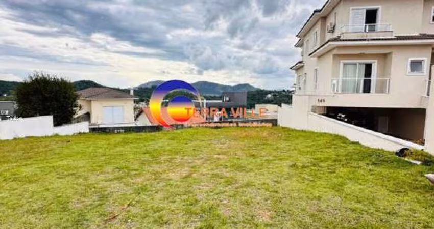Lote em Condomínio Fechado para Venda em Santana de Parnaíba, Suru