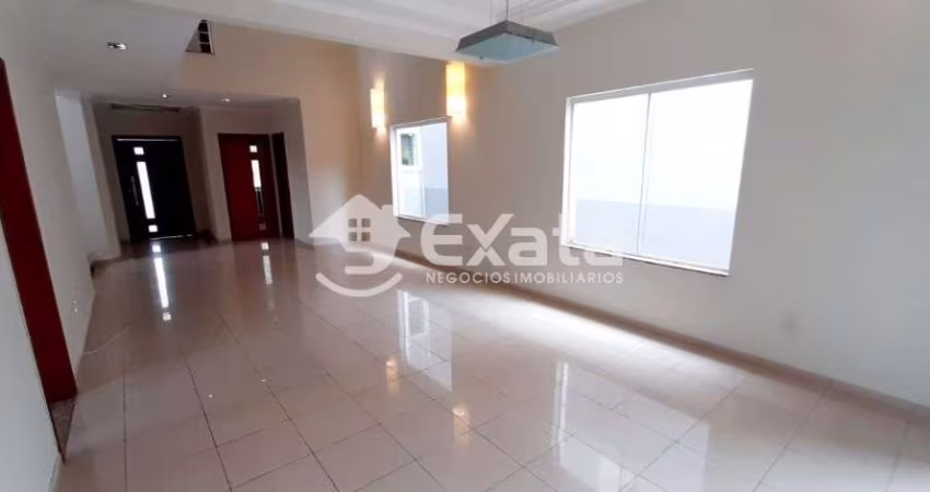 Linda casa disponível para locação ou venda no Lago da Boa Vista