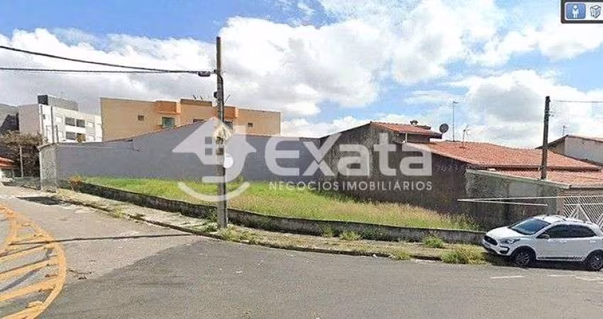 Excelente terreno de esquina no Jardim Prestes de Barros