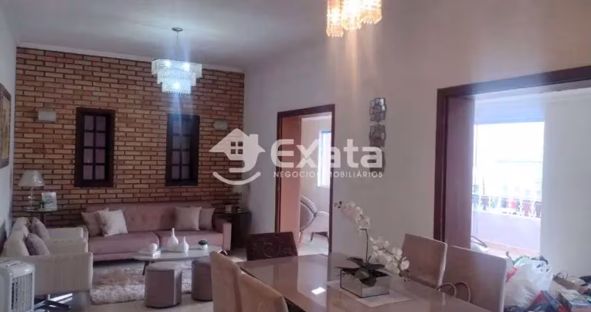 Casa com 3 quartos à venda na Rua Fernandes Camacho, 265, Jardim Alvorada, Sorocaba