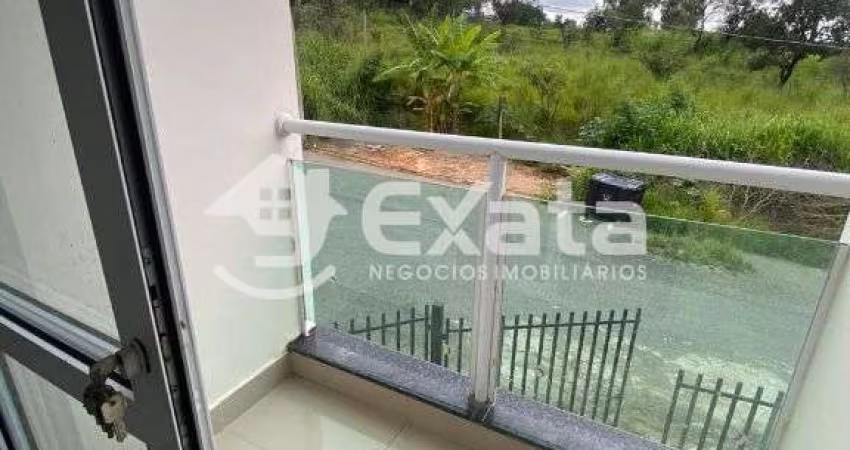 Sobrado  à venda no Jardim Campos do Conde II, Sorocaba - 2 dormitórios, suíte e garagem!