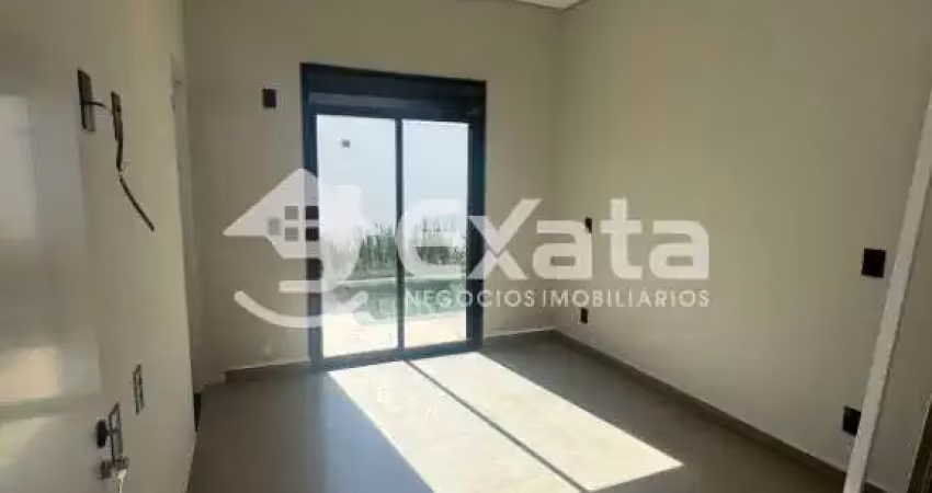 Casa dos Sonhos no Condominio Villagio Di Capri: Luxo, Conforto e Lazer!