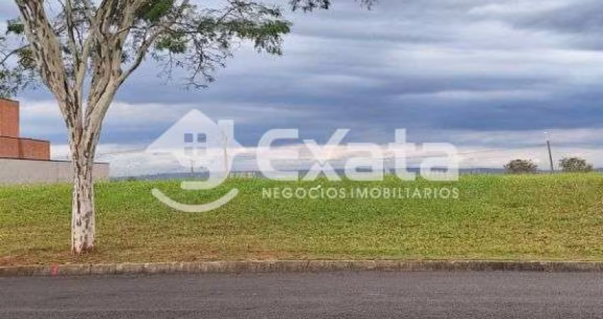 Terreno à venda no Condomínio Saint Charbel – 1250m², Topografia Plana, Quadra Principal – Araçoiaba da Serra SP