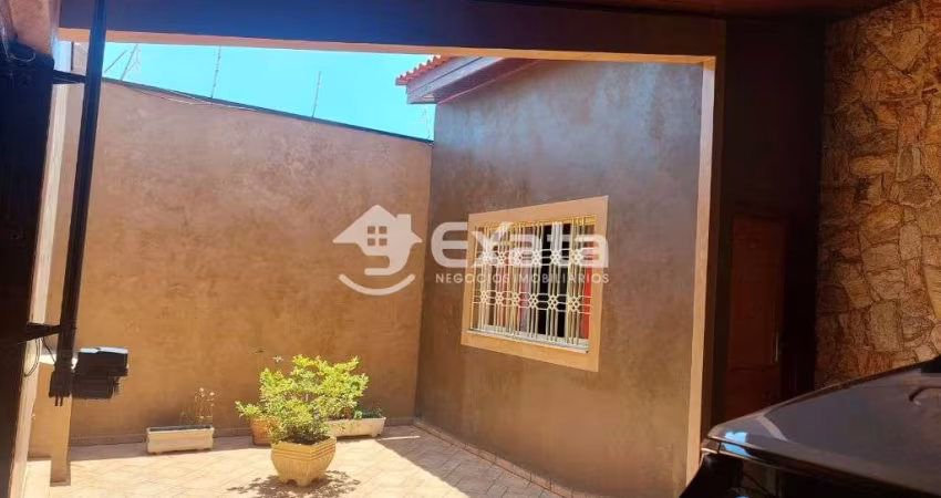 Linda casa à venda no Jardim São Carlos, Sorocaba!