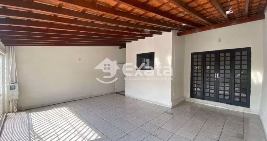 Casa com 2 quartos à venda na Rua Santa Alves de Almeida, 118, Jardim Flamboyant, Sorocaba