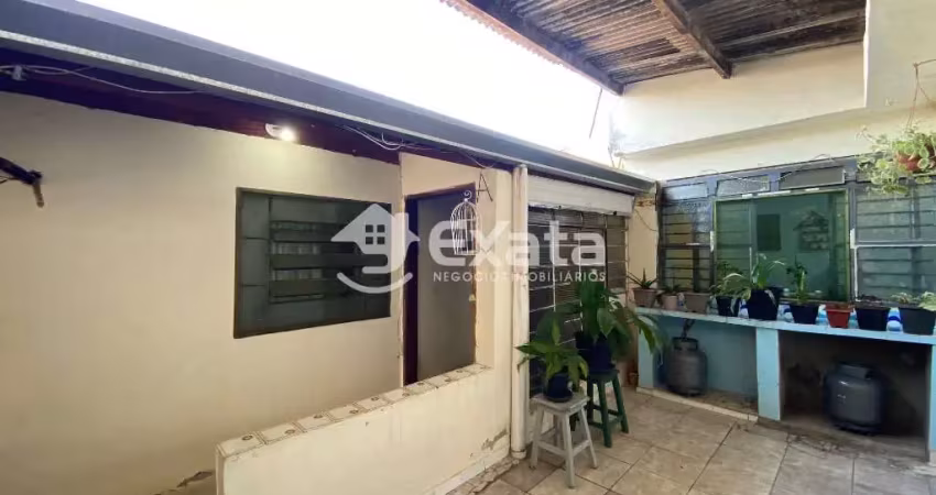 Terreno à venda na Rua Benedito Sampaio, 259, Vila Helena, Sorocaba