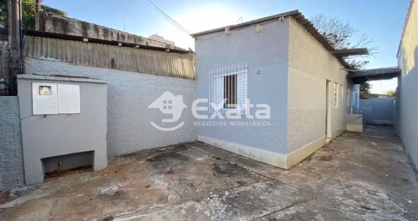 Casa com 2 quartos para alugar na Rua Jorgina Sampaio, 264, Vila Helena, Sorocaba
