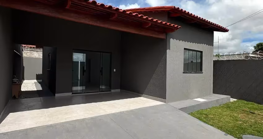 CASA DE UNICA NO LOTE, SUPER ACONCHEGANTE
