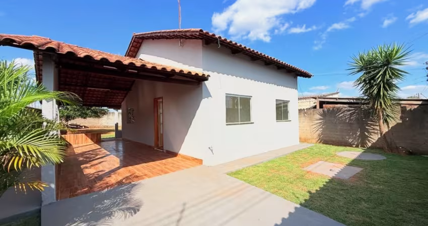 CASA LINDA E ACONCHEGANTE