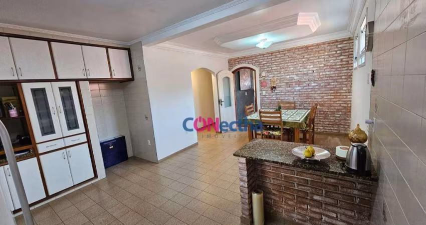 Casa com 3 dormitórios à venda, 268 m² por R$ 795.000,00 - Vila Bela Vista - Itatiba/SP