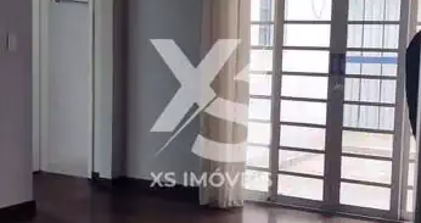 Apartamento à Venda Centro / Mercês
2 quartos 1 vaga