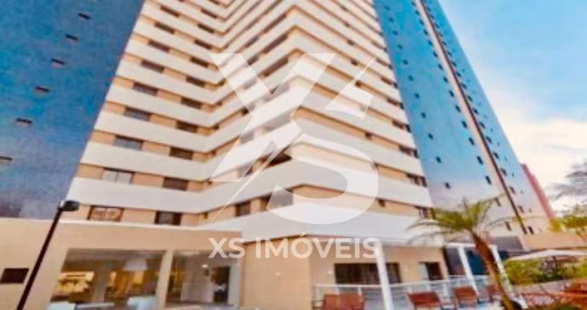 Studio Apartamento para vender no Centro de Curitiba no 
 Club House à Venda, Centro, Curitiba, PR