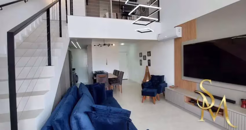 Loft com um dormitório, dois banheiros,  em estreito, florianópolis/sc