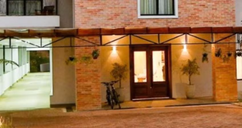 Lindo Ap Dúplex  em Condominínio Multipropriedade