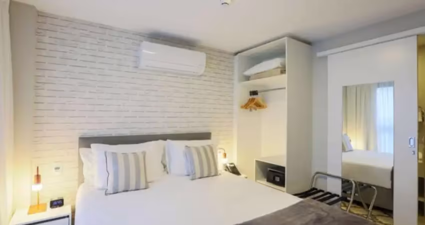 Apartamento duplex com suite  banheira jacuzzi e linda varanda