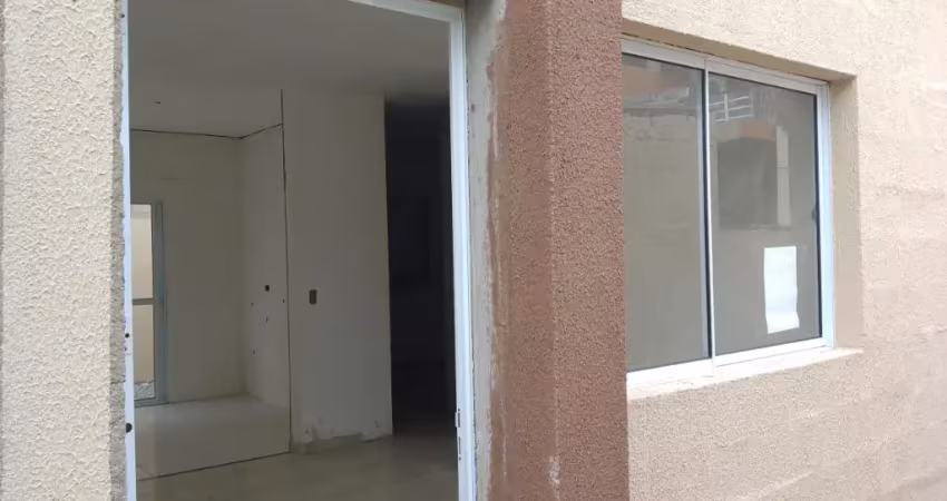 Asa térrea 2 dormitórios com quintal - samaritá - são vicente