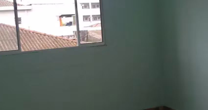Casa tipo sobrado com 3 dormitórios parque das bandeiras - são vicente