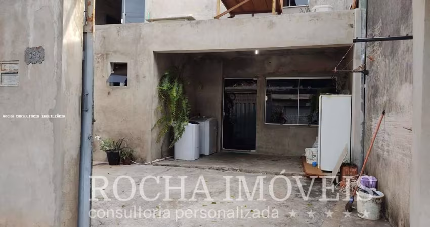 Casa para Venda em Presidente Prudente, Conjunto Habitacional Jardim Humberto Salvador, 3 dormitórios, 1 suíte, 2 banheiros, 2 vagas