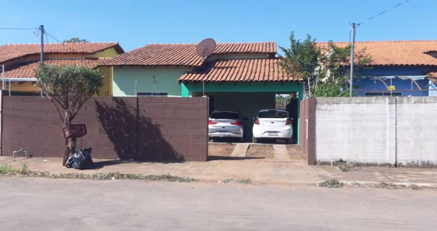 Casa térrea, excelente localização, ambiente tranquilo e familiar