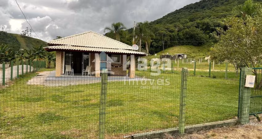 Chácara à venda em Condomínio Fechado em Tijucas/SC