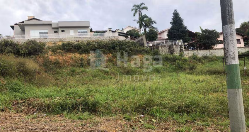 Terreno à venda no bairro Souza Cruz em Brusque/SC
