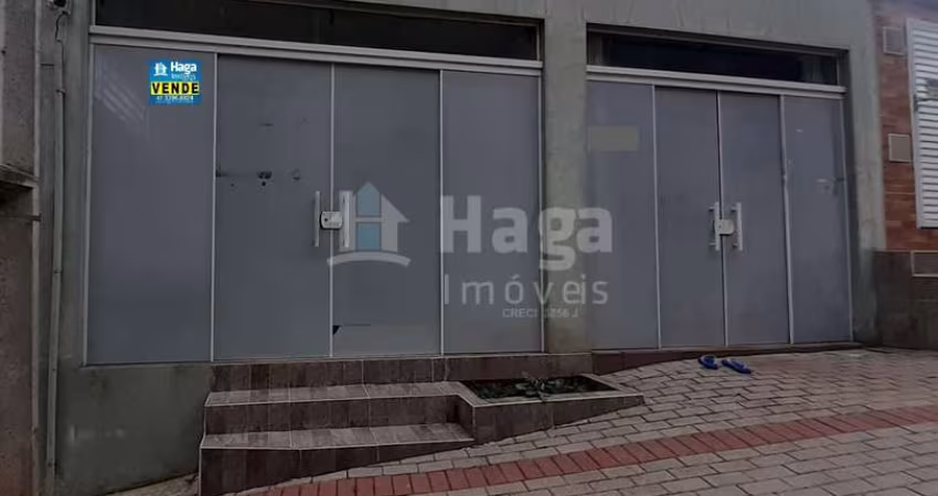 Sala comercial à venda no bairro São Pedro em Brusque/SC