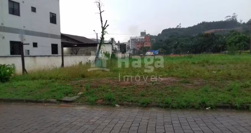 Terreno a venda no Centro em Guabiruba/SC