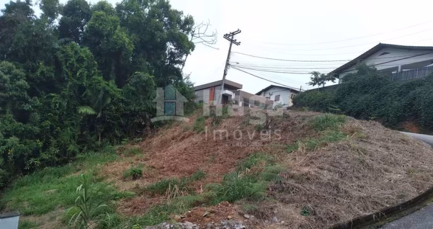 Terreno à venda no Bairro Souza Cruz em Brusque/SC