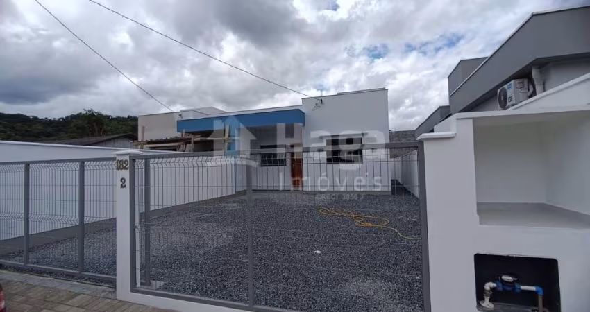 Casa à venda no bairro Pomerânia em Guabiruba/SC