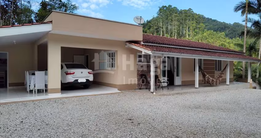 Casa em sítio/chácara a venda no bairro tomaz coelho em brusque/sc