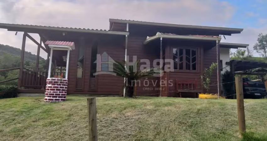 Fazenda à venda na Zona Rural, Águas Mornas 