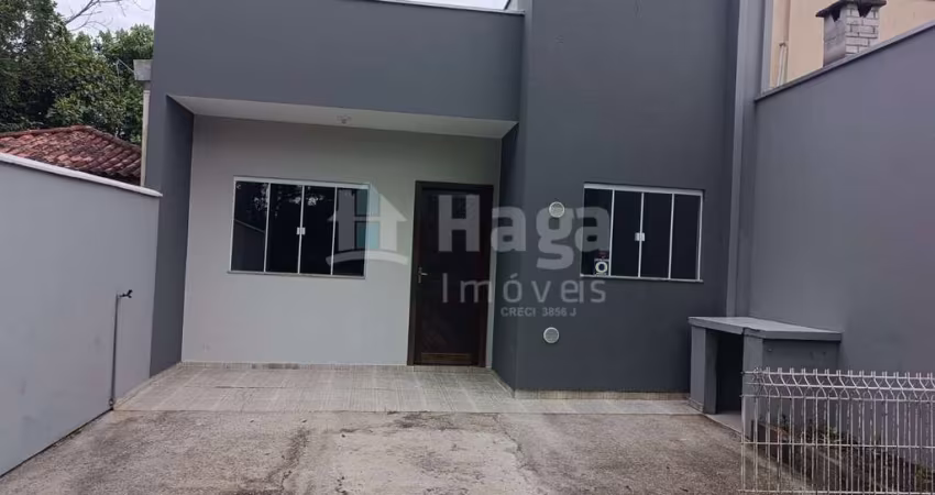 Casa Padrão à venda em Brusque/SC