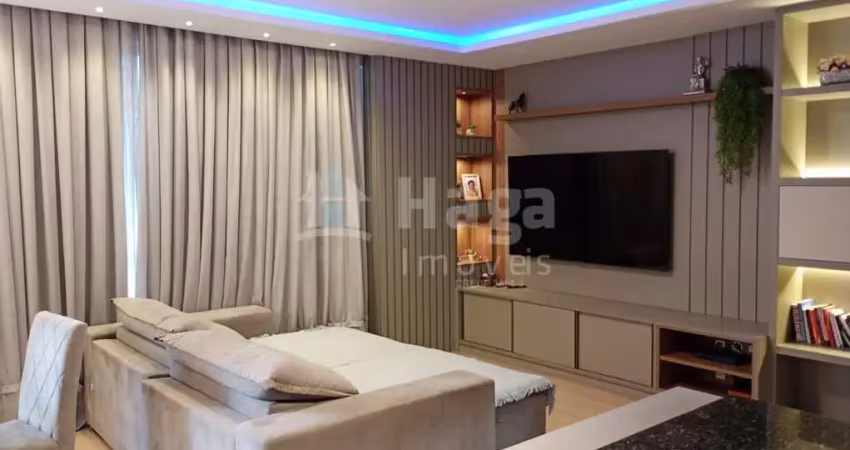 Apartamento à venda no bairro santa rita em brusque/sc
