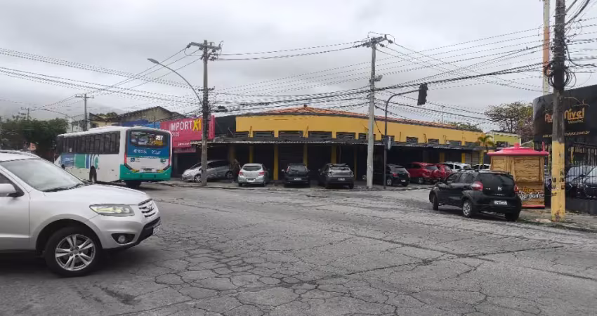 Ponto comercial maravilhoso, entrada principal bangú.
