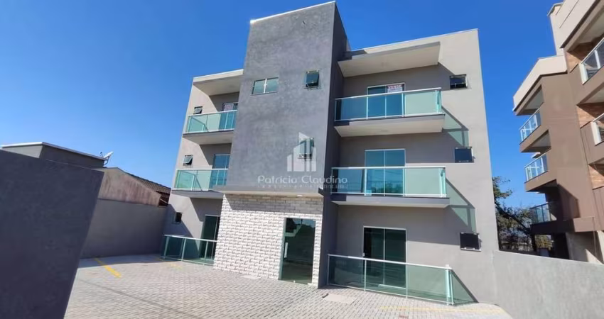 Apartamentos novos próximo ao mar com 03 dormitórios (01 suíte)