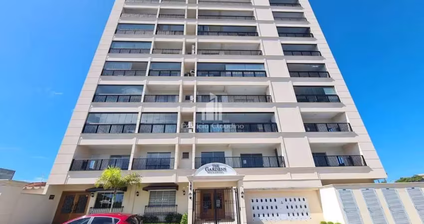 Apto para 4 pessoas residencial the gardens, á 50m da praia!