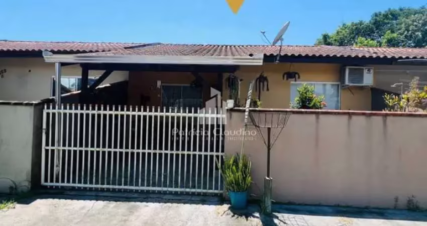 Casa com 2 quartos à venda em Samambaial, Itapoá 