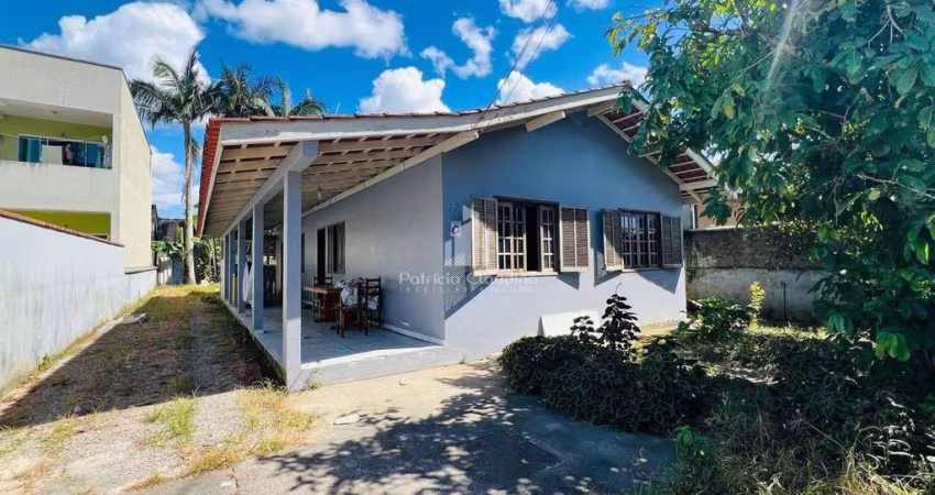 Casa Balneário São José Á 150m Da Av. Celso Ramos!