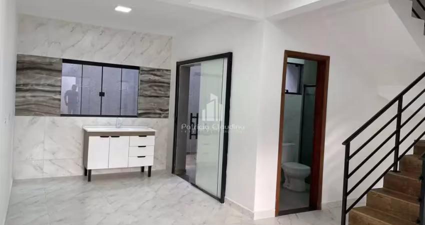 Sobrado com terraço e 03 dormitórios no balneário são josé!