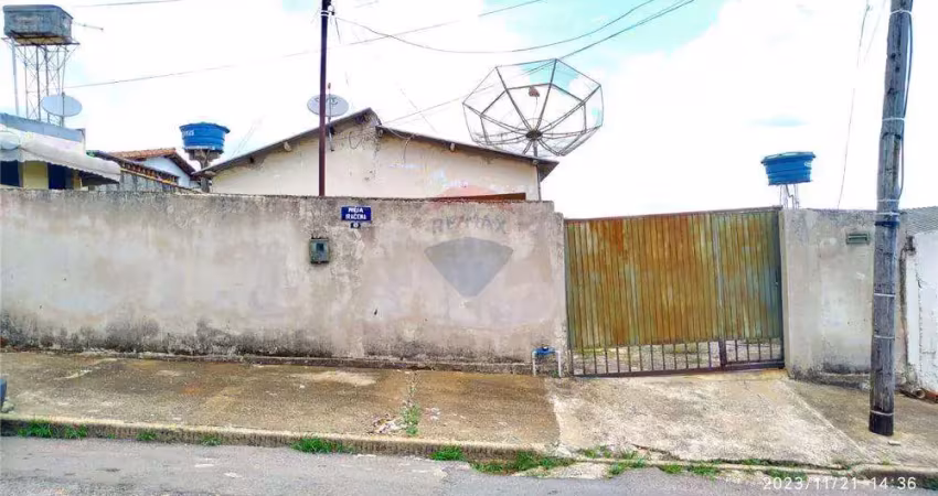 Terreno à venda na Rua Iracema, 04, Vila Santa Maria, Anápolis