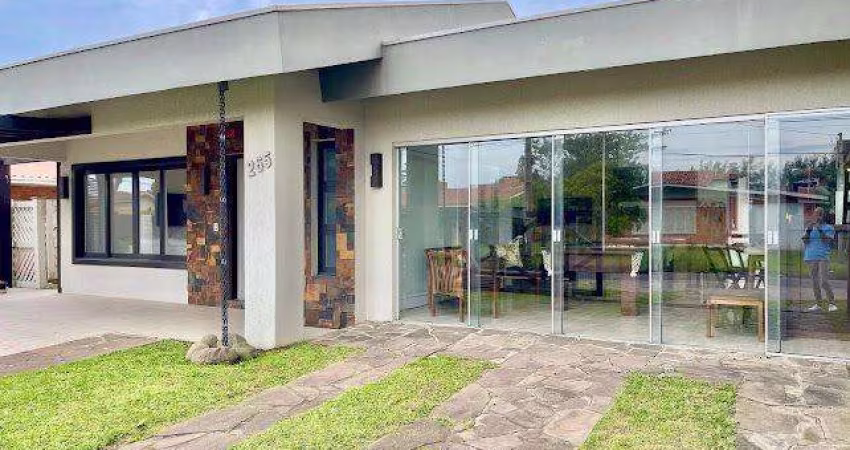 Casa à venda em Xangri-lá, Centro - Piscina e Espaço Gourmet