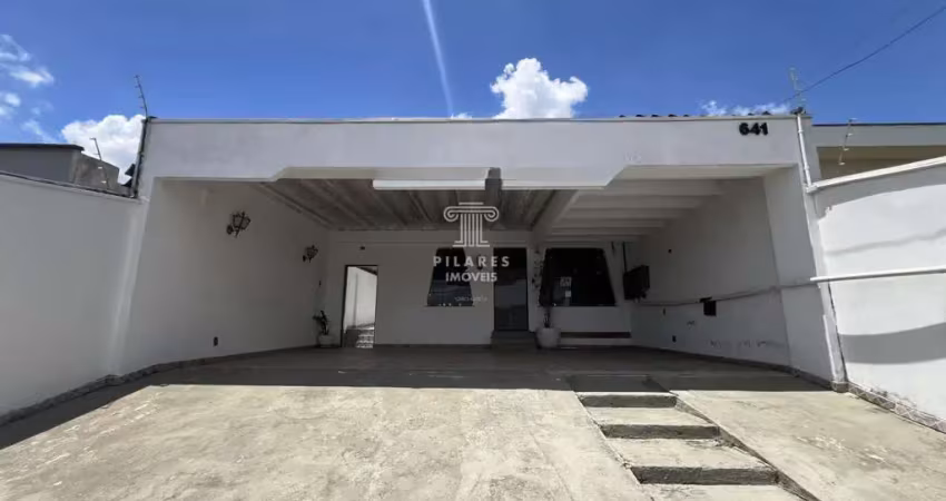 Casa comercial para alugar na Rua Padre Eustáquio, 95, Vila Lavínia, Mogi das Cruzes