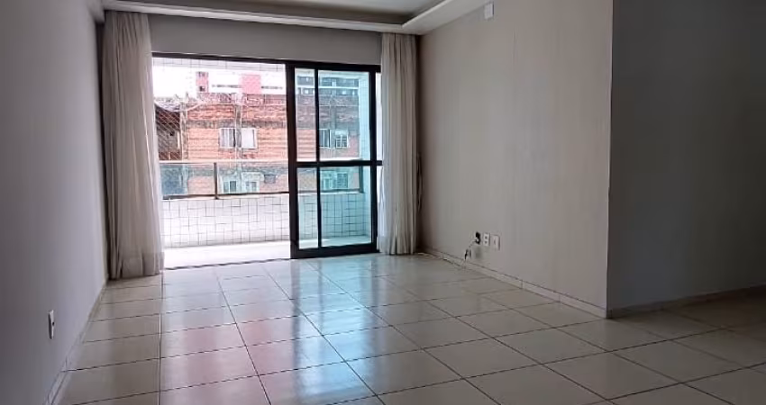 Edificio Liana, Madalena