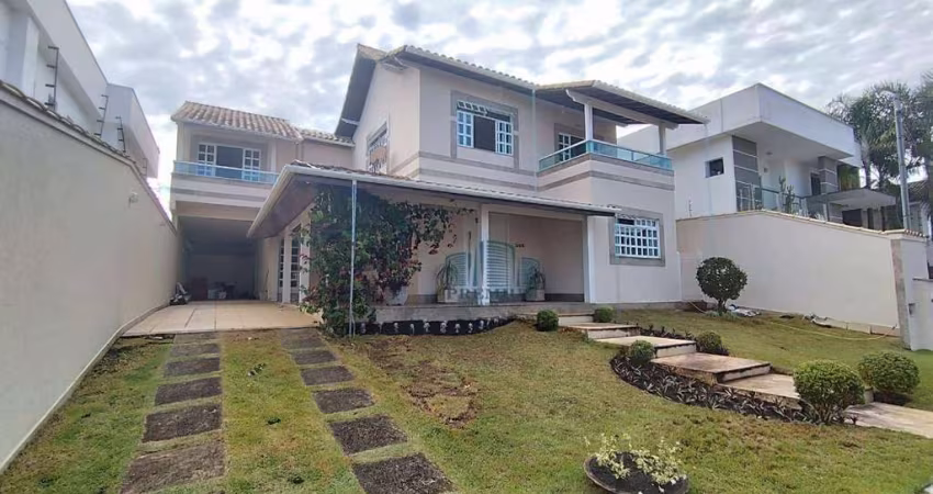 Casa pra Locação ou Venda  em condomínio fechado- Bairro São Pedro - Juiz de Fora/MG